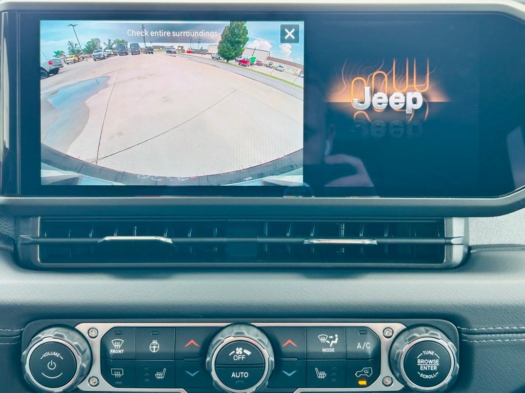 new 2025 Jeep Wrangler car, priced at $50,862