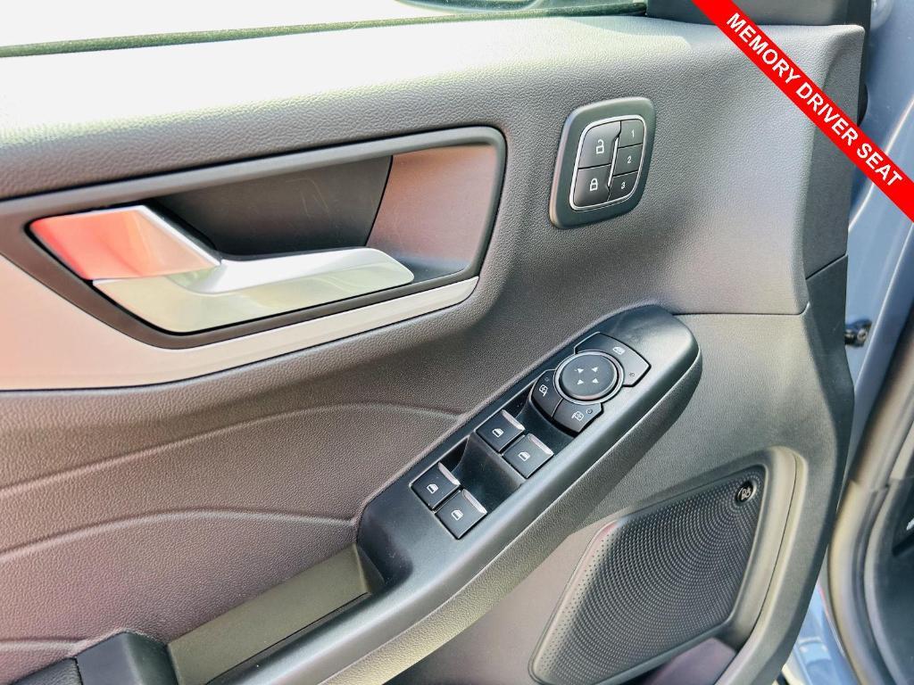 used 2025 Ford Escape car, priced at $32,000