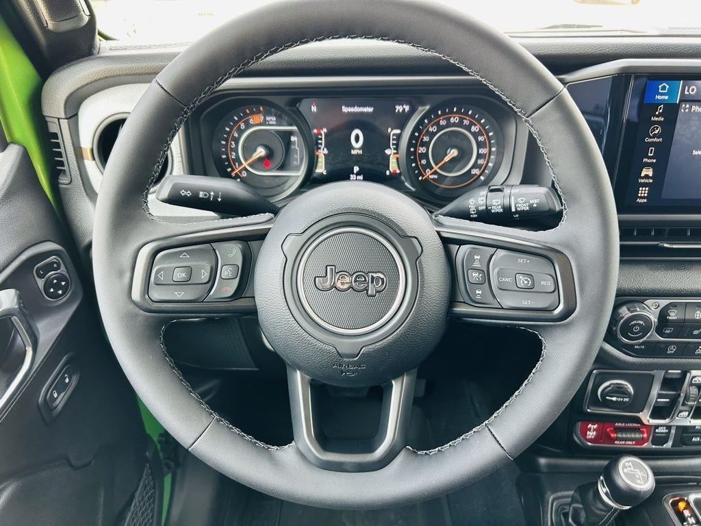 new 2025 Jeep Wrangler car, priced at $47,522