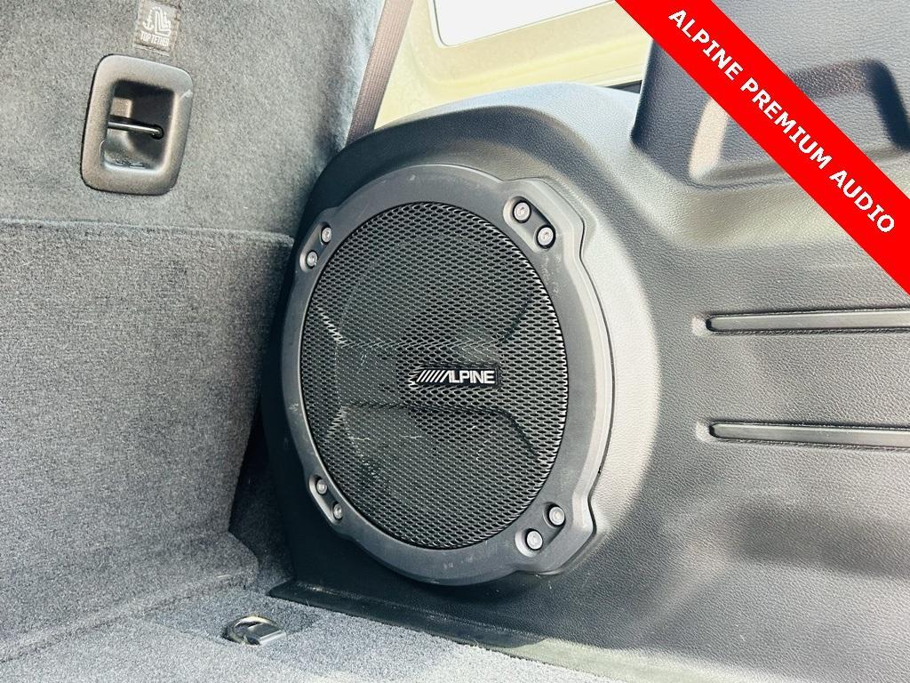 used 2022 Jeep Wrangler Unlimited car, priced at $38,300