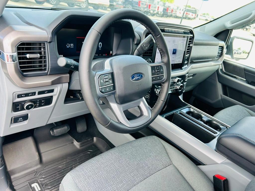 new 2024 Ford F-150 car, priced at $57,925