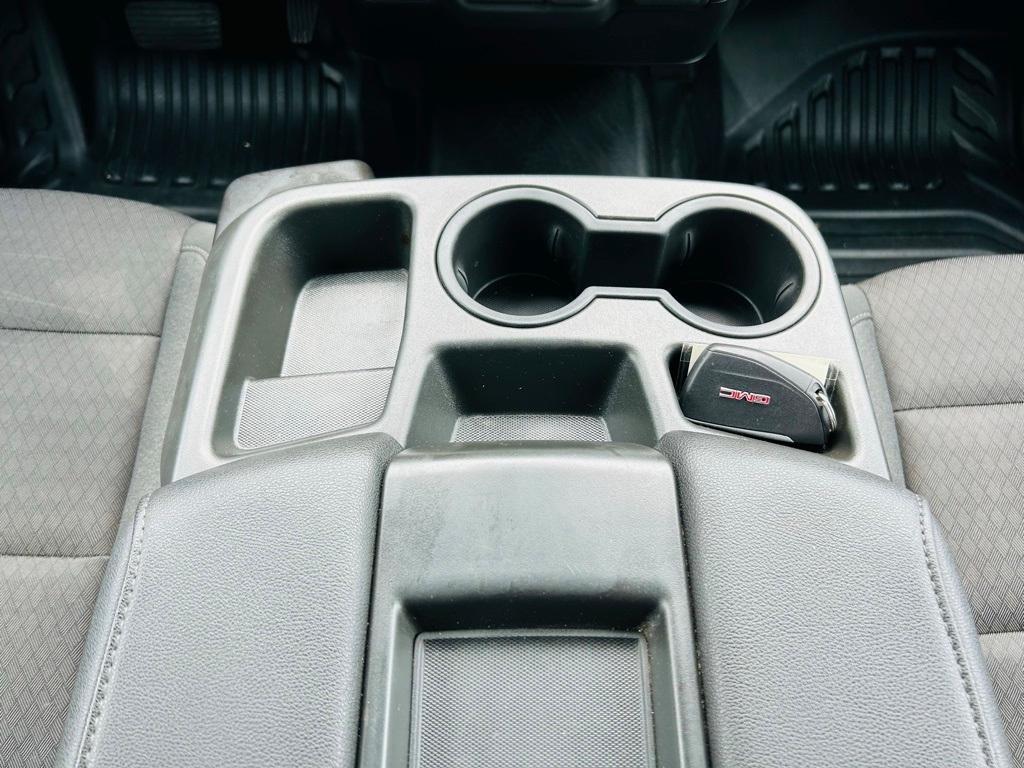 used 2023 GMC Sierra 1500 car, priced at $35,100