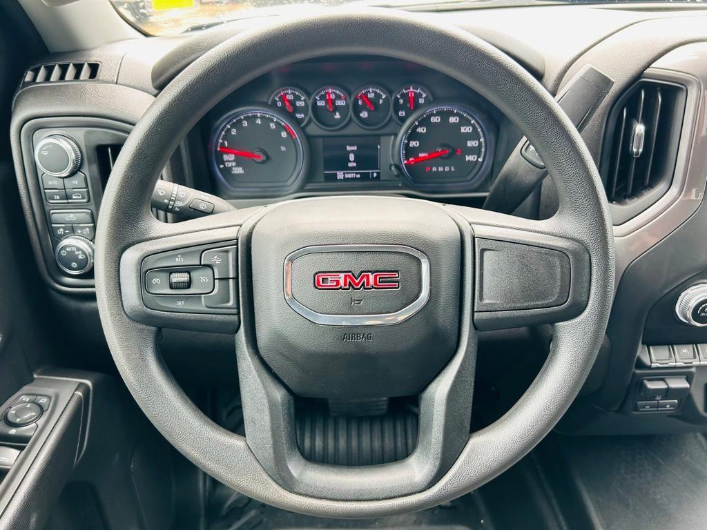 used 2023 GMC Sierra 1500 car, priced at $35,100