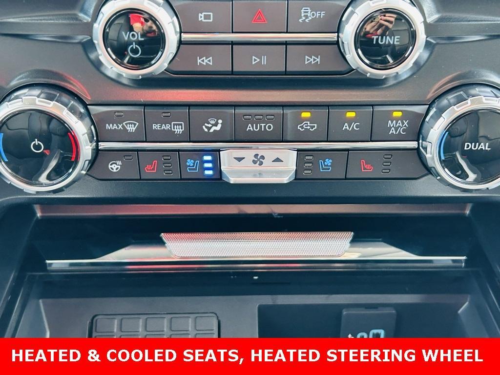 new 2025 Ford F-350 car, priced at $86,000