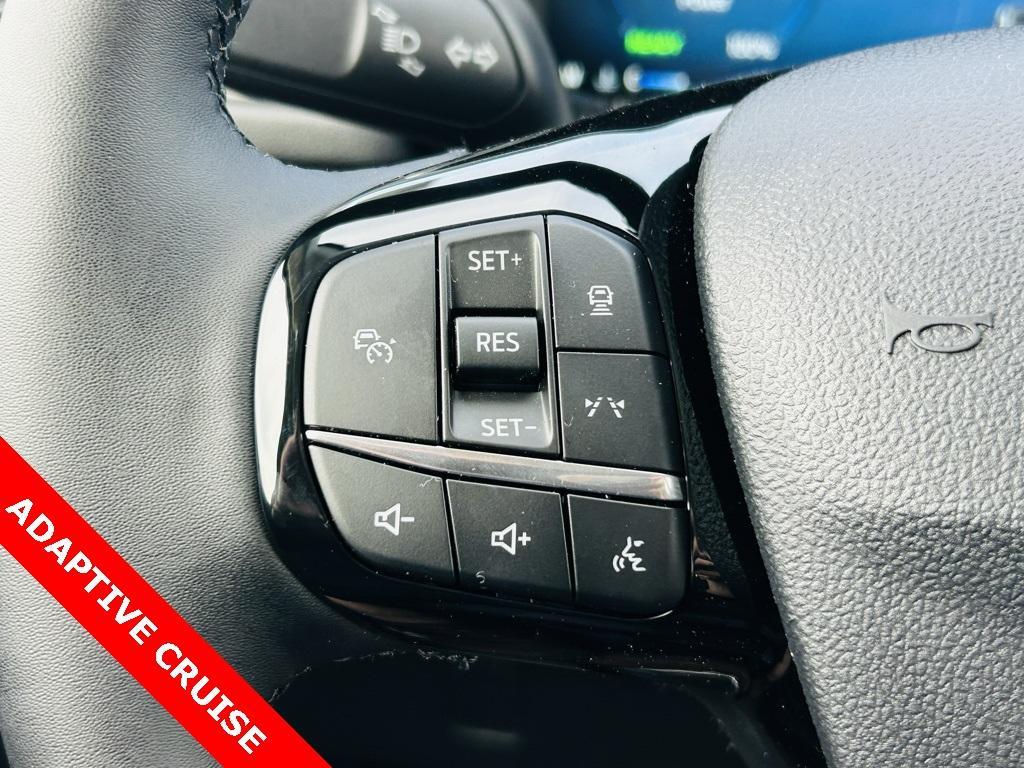 new 2025 Ford Escape car, priced at $40,910