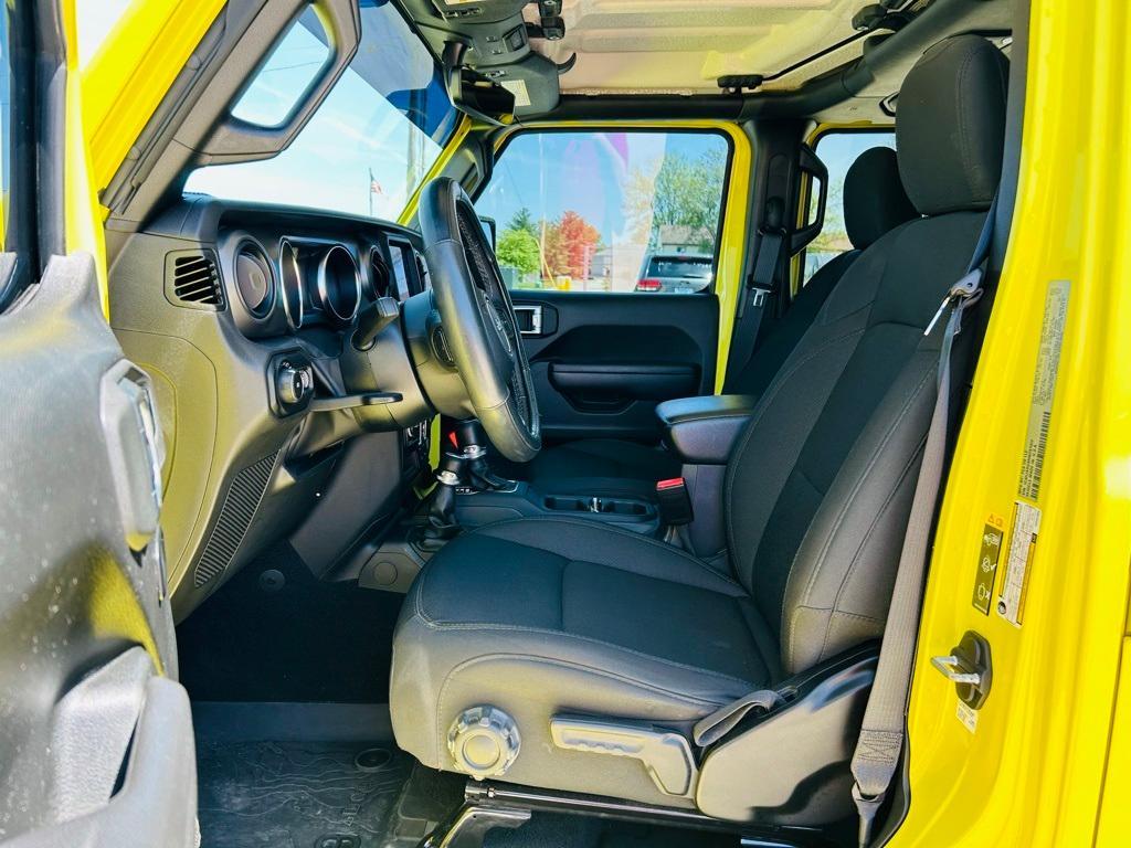 used 2022 Jeep Wrangler Unlimited car, priced at $42,000