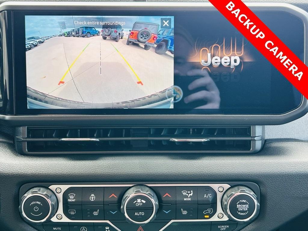 new 2025 Jeep Wrangler car, priced at $45,018