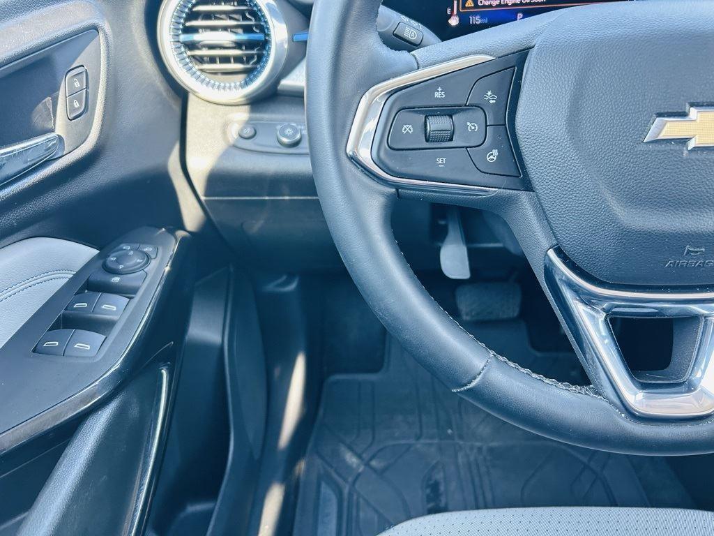 used 2024 Chevrolet Trax car, priced at $24,000