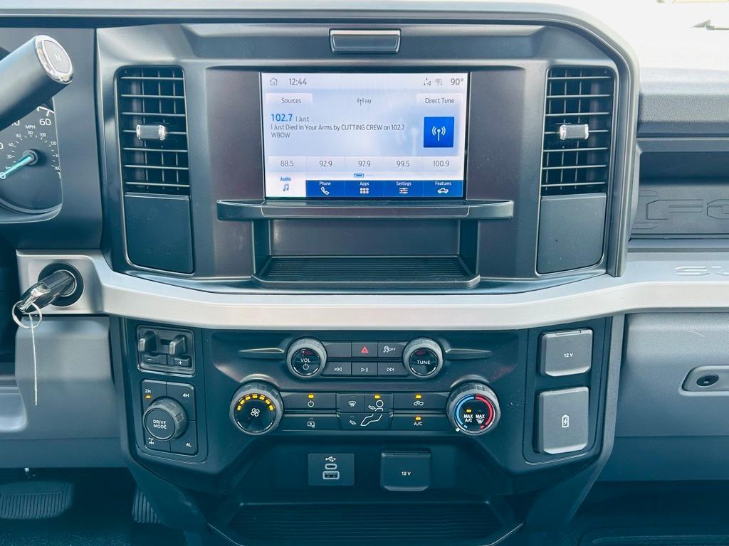 new 2025 Ford F-250 car, priced at $49,000