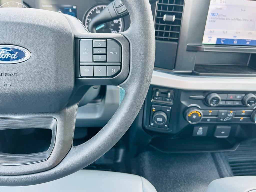 new 2025 Ford F-250 car, priced at $49,000