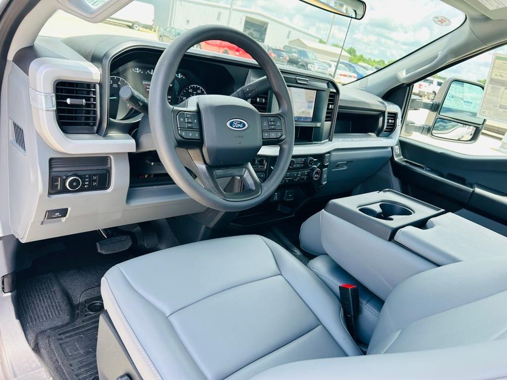 new 2025 Ford F-250 car, priced at $49,000