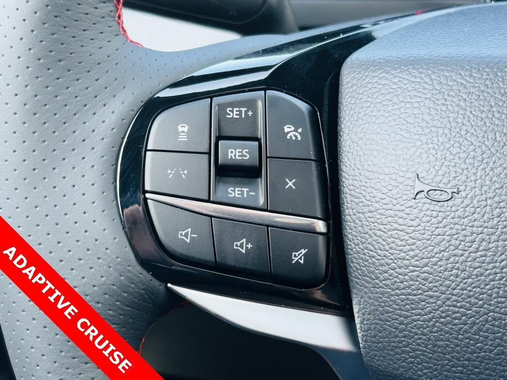 new 2025 Ford Explorer car, priced at $47,384