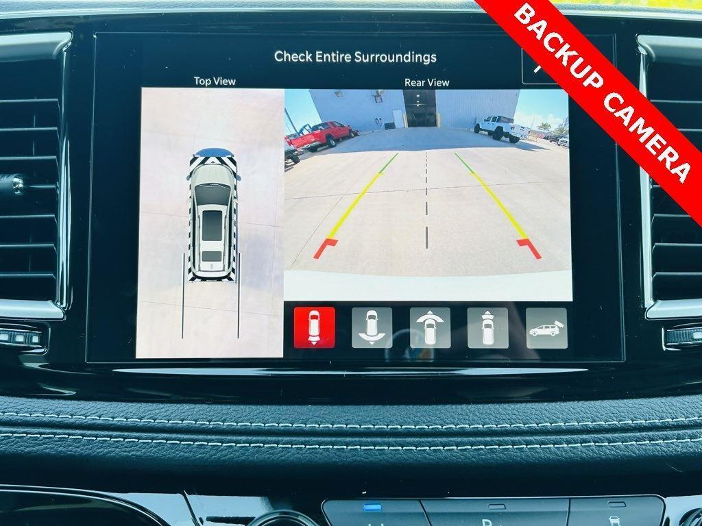 new 2026 Chrysler Pacifica Hybrid car, priced at $53,513