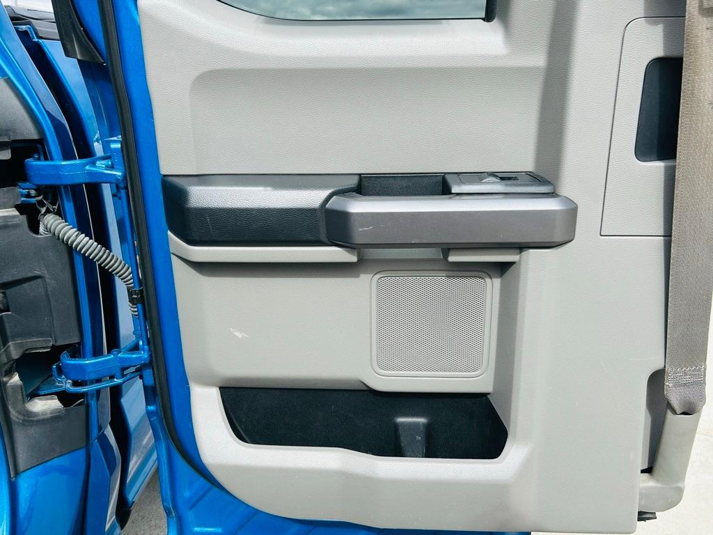 used 2020 Ford F-150 car, priced at $25,000