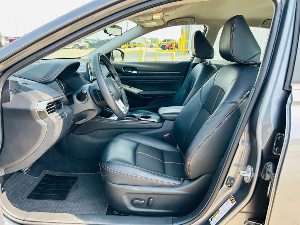used 2022 Nissan Altima car, priced at $20,000