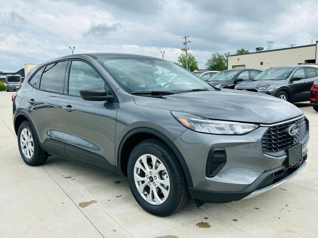 new 2025 Ford Escape car, priced at $29,875