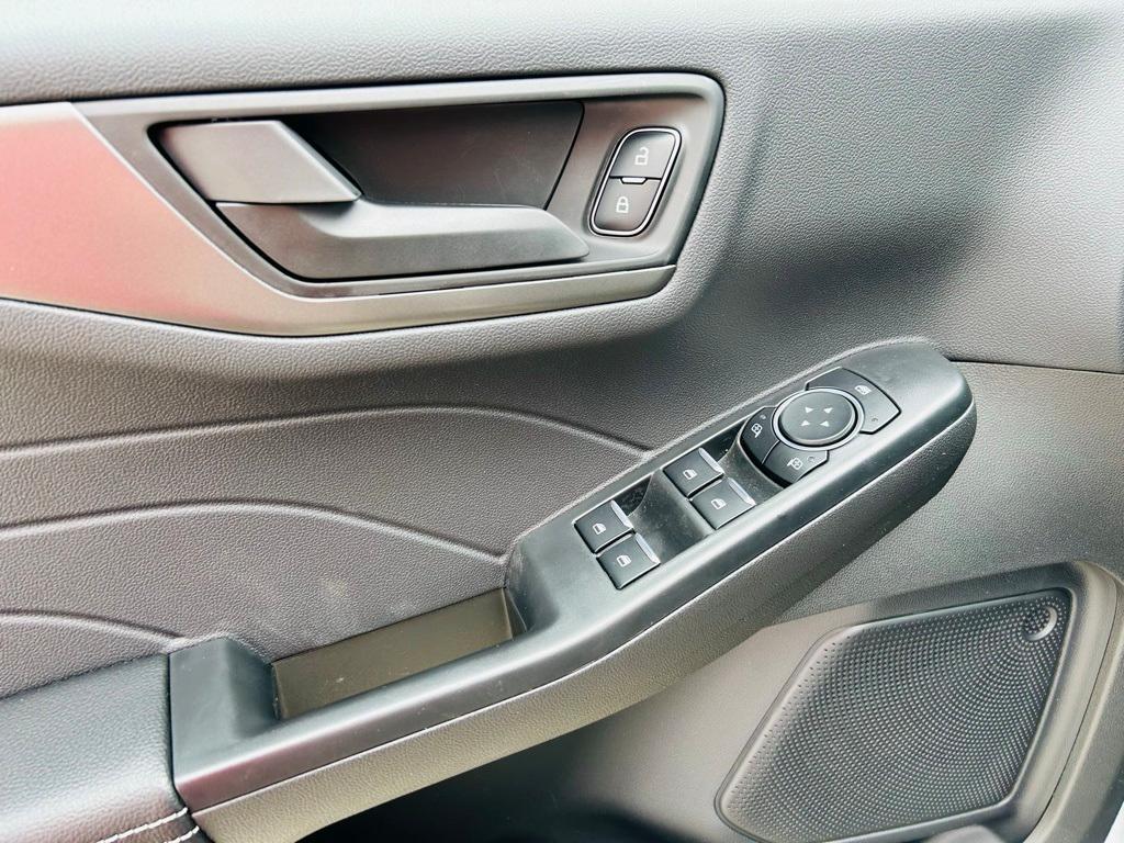 new 2025 Ford Escape car, priced at $29,875