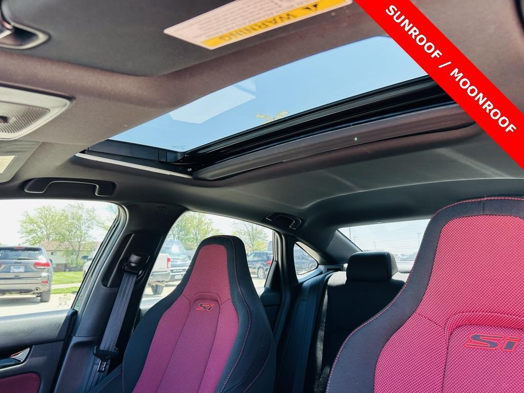 used 2022 Honda Civic Si car, priced at $29,000