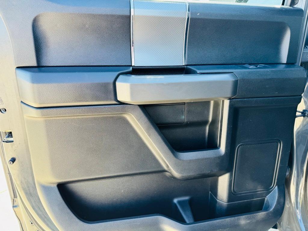 used 2016 Ford F-150 car, priced at $25,500