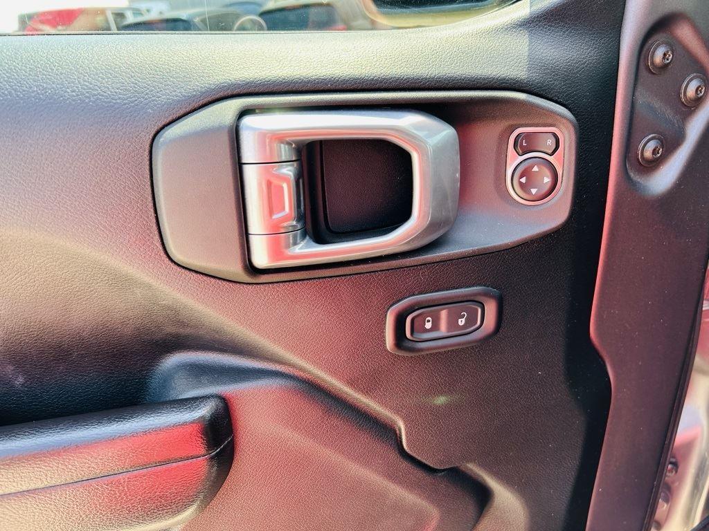 used 2020 Jeep Wrangler Unlimited car, priced at $36,000