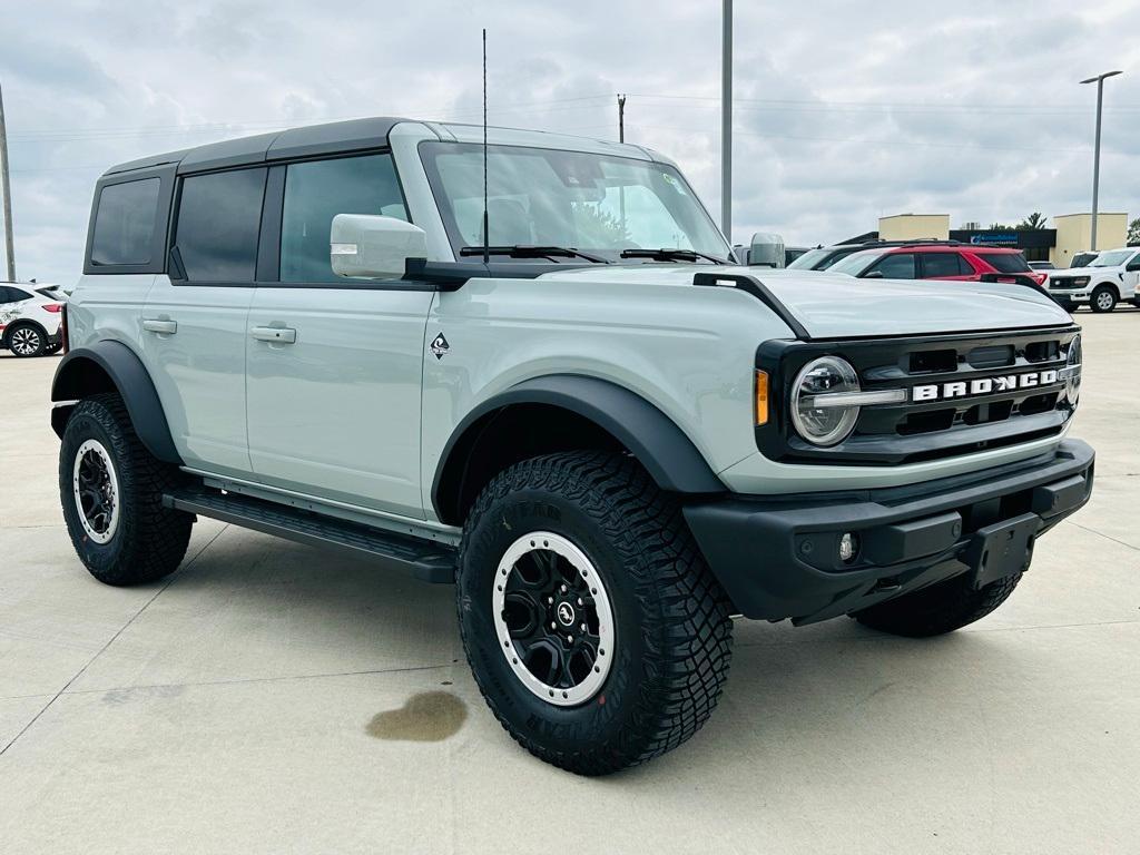 new 2024 Ford Bronco car, priced at $60,500