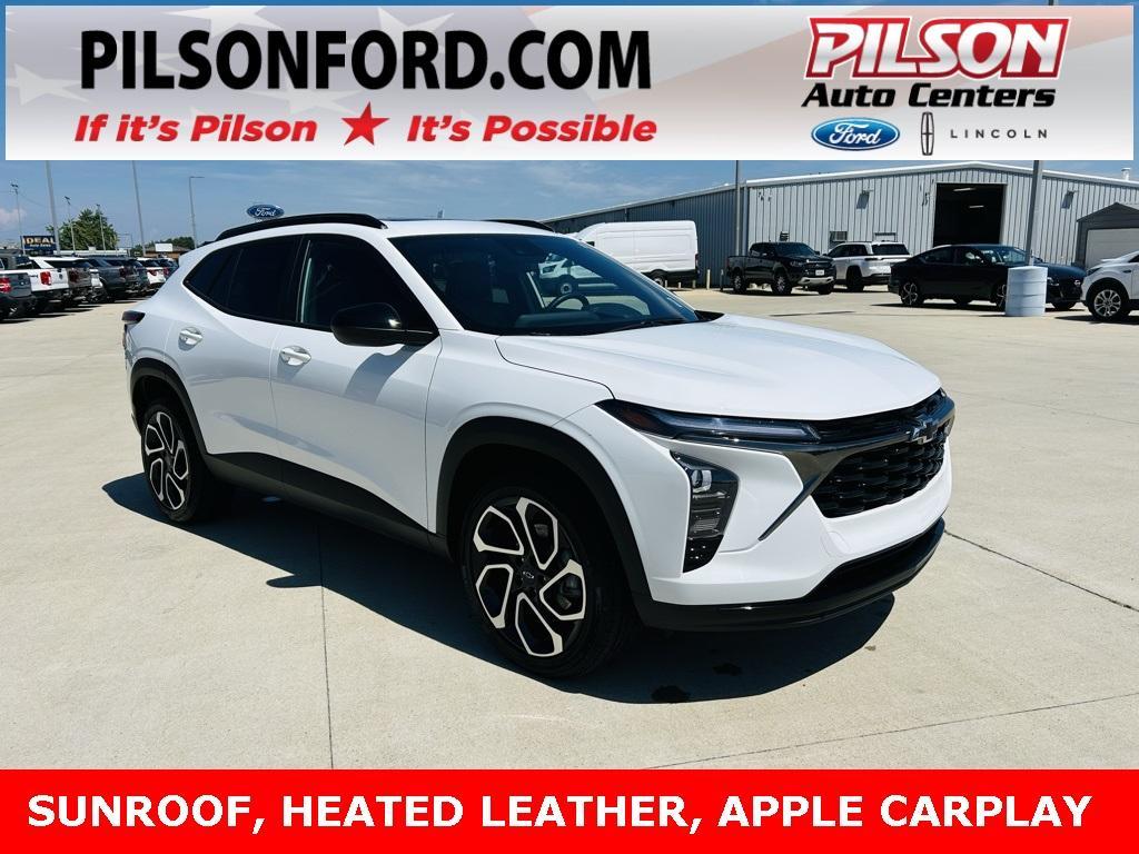 used 2025 Chevrolet Trax car, priced at $26,500