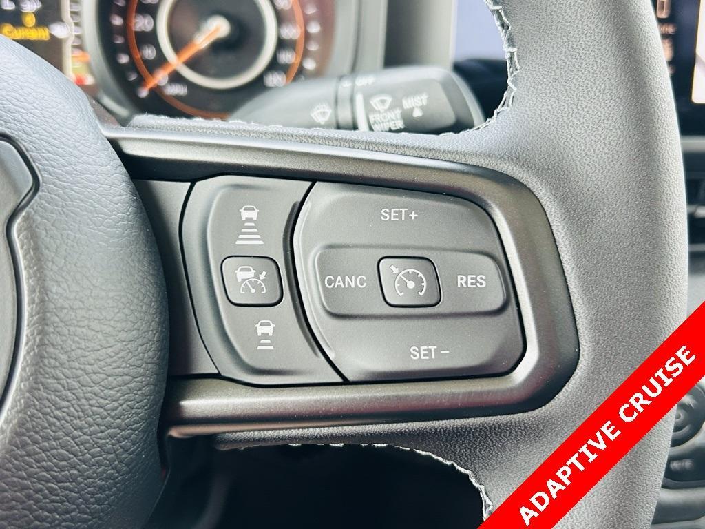 new 2025 Jeep Gladiator car