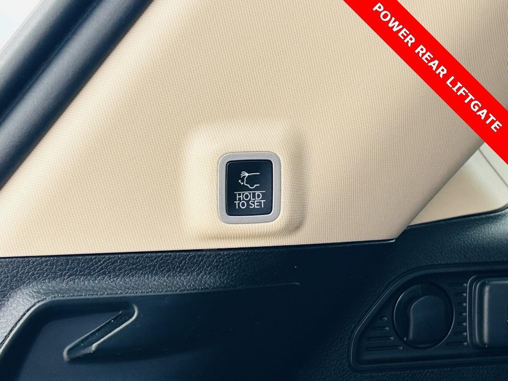 used 2022 Jeep Grand Cherokee car, priced at $34,800