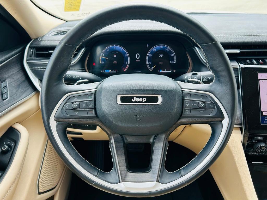 used 2022 Jeep Grand Cherokee car, priced at $34,800