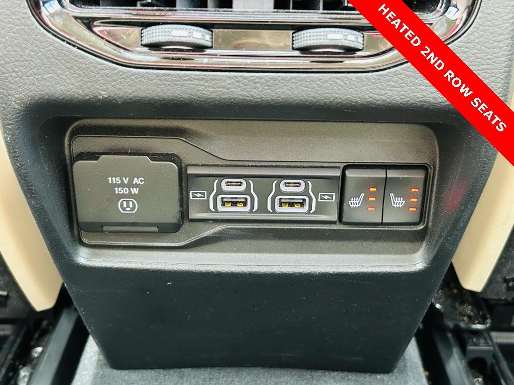used 2022 Jeep Grand Cherokee car, priced at $34,800