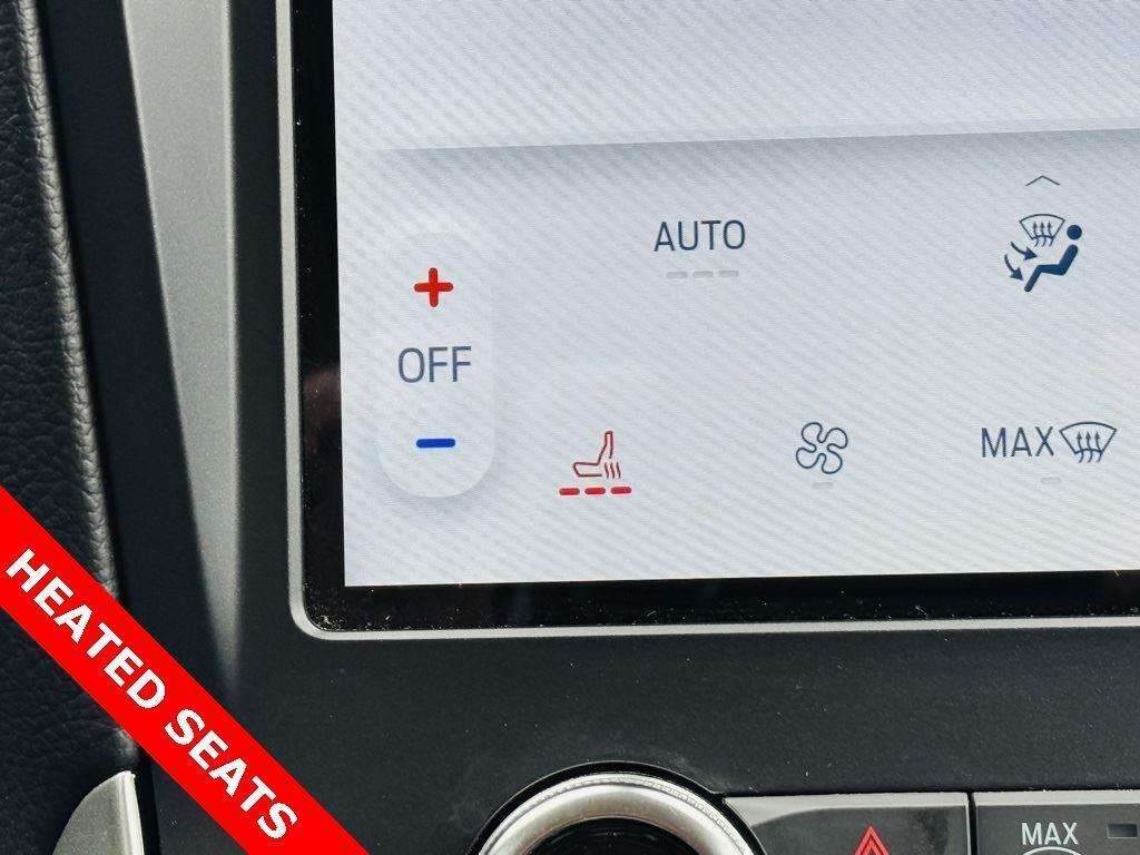 used 2024 Ford Edge car, priced at $22,900