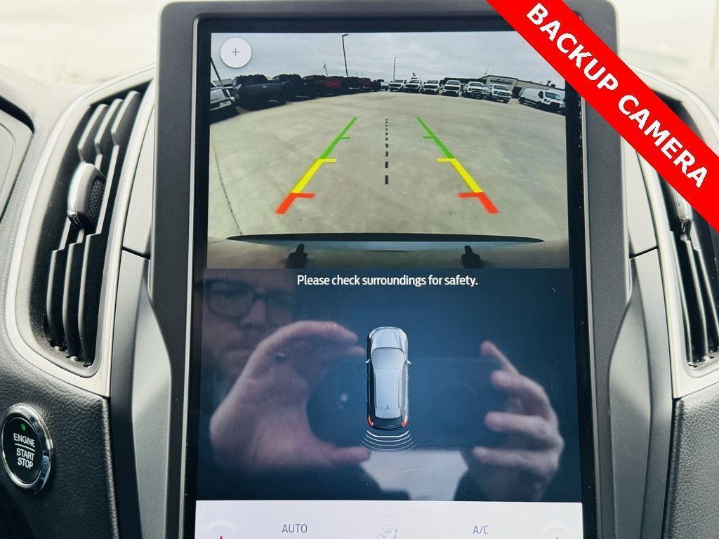 used 2024 Ford Edge car, priced at $22,900