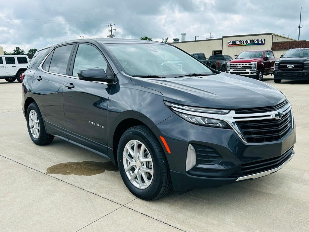 used 2022 Chevrolet Equinox car, priced at $23,500