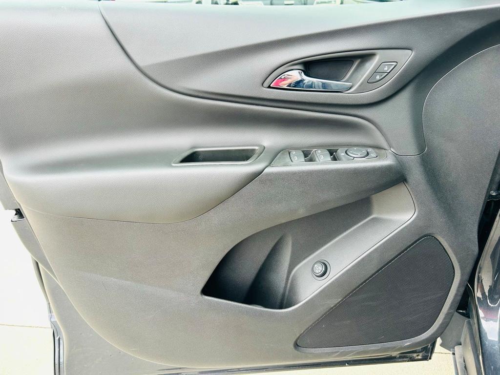used 2022 Chevrolet Equinox car, priced at $23,500