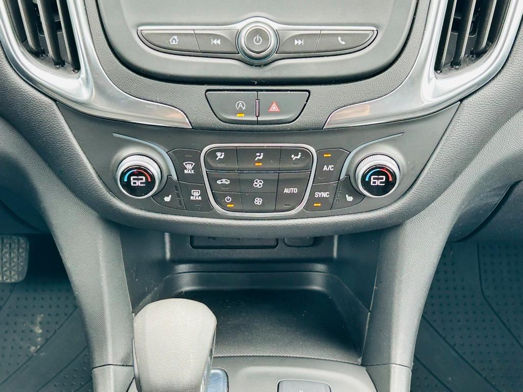 used 2022 Chevrolet Equinox car, priced at $23,500