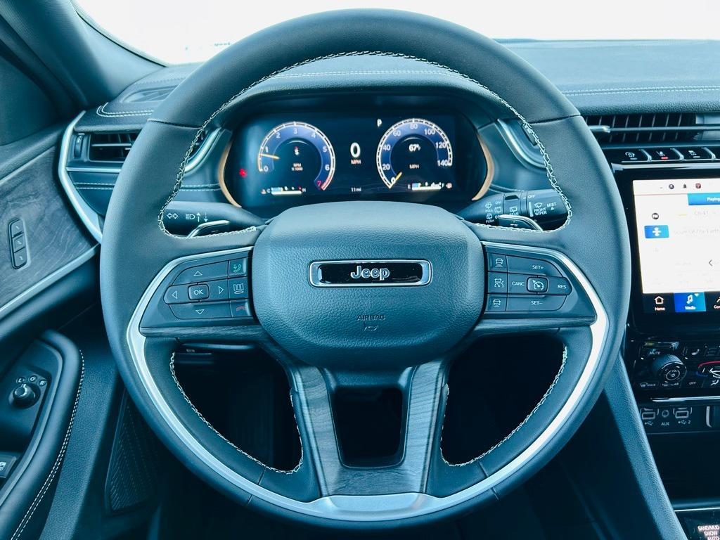 new 2025 Jeep Grand Cherokee L car, priced at $46,186