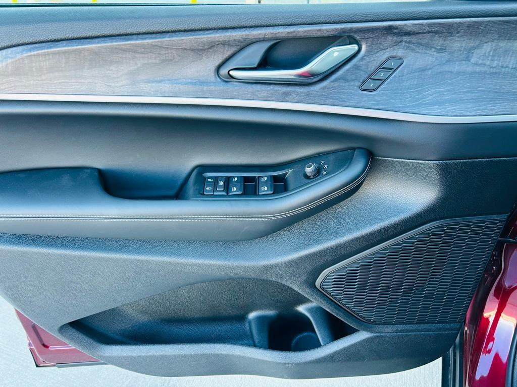 new 2025 Jeep Grand Cherokee L car, priced at $46,186