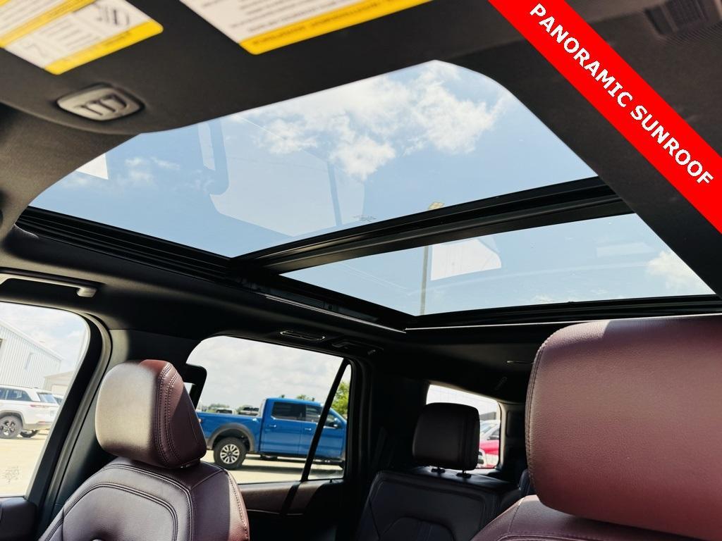 used 2024 Ford Expedition car