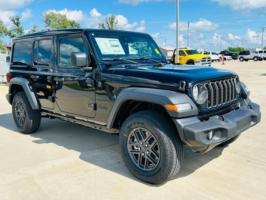 new 2025 Jeep Wrangler car, priced at $48,486