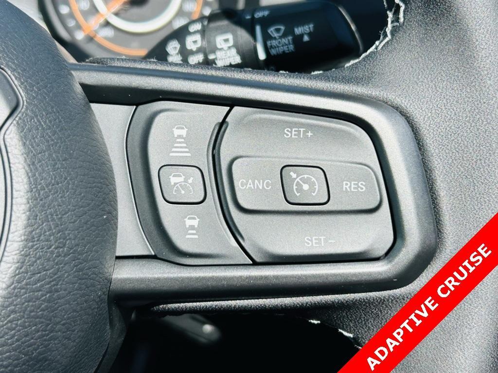 new 2025 Jeep Wrangler car, priced at $48,486