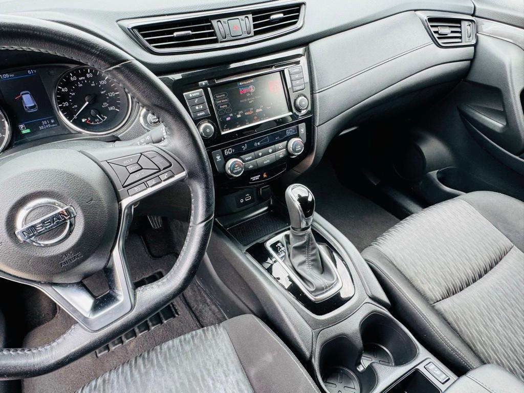 used 2019 Nissan Rogue car, priced at $19,700