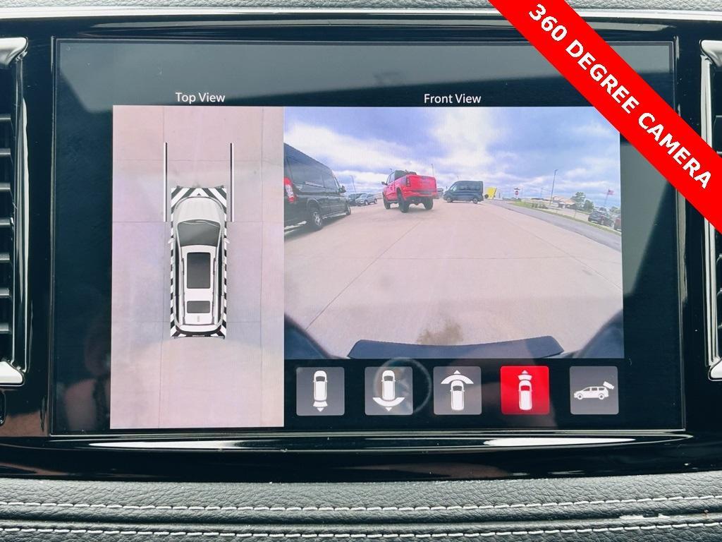 used 2021 Chrysler Pacifica car, priced at $31,000