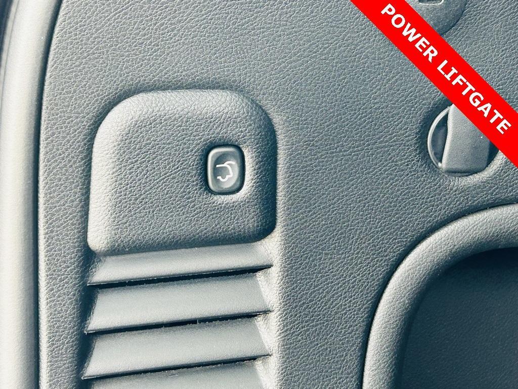 used 2022 Jeep Grand Cherokee WK car, priced at $31,000
