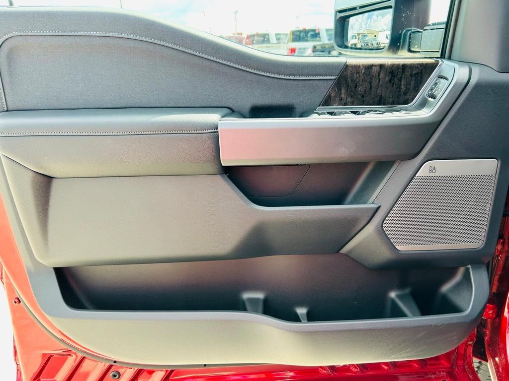 new 2025 Ford F-250 car, priced at $84,000