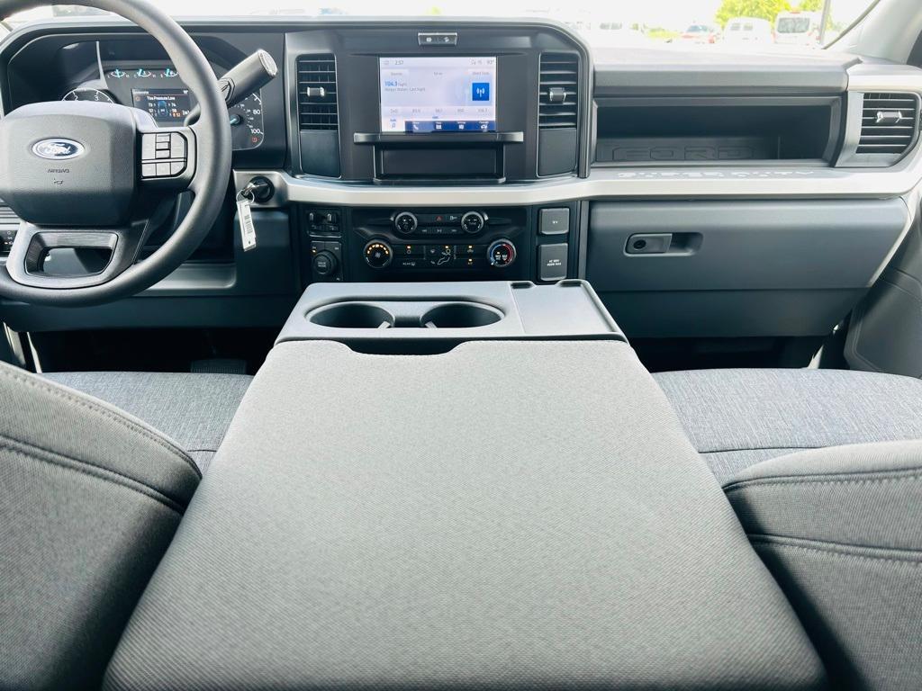 new 2025 Ford F-350 car, priced at $67,900