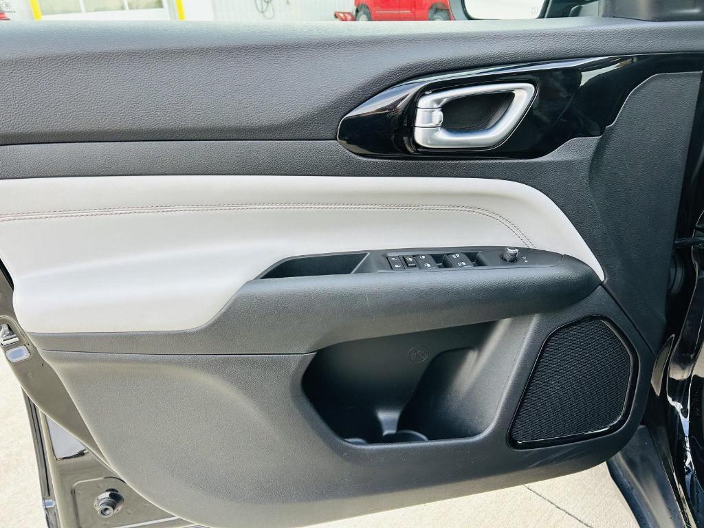 used 2022 Jeep Compass car, priced at $23,500