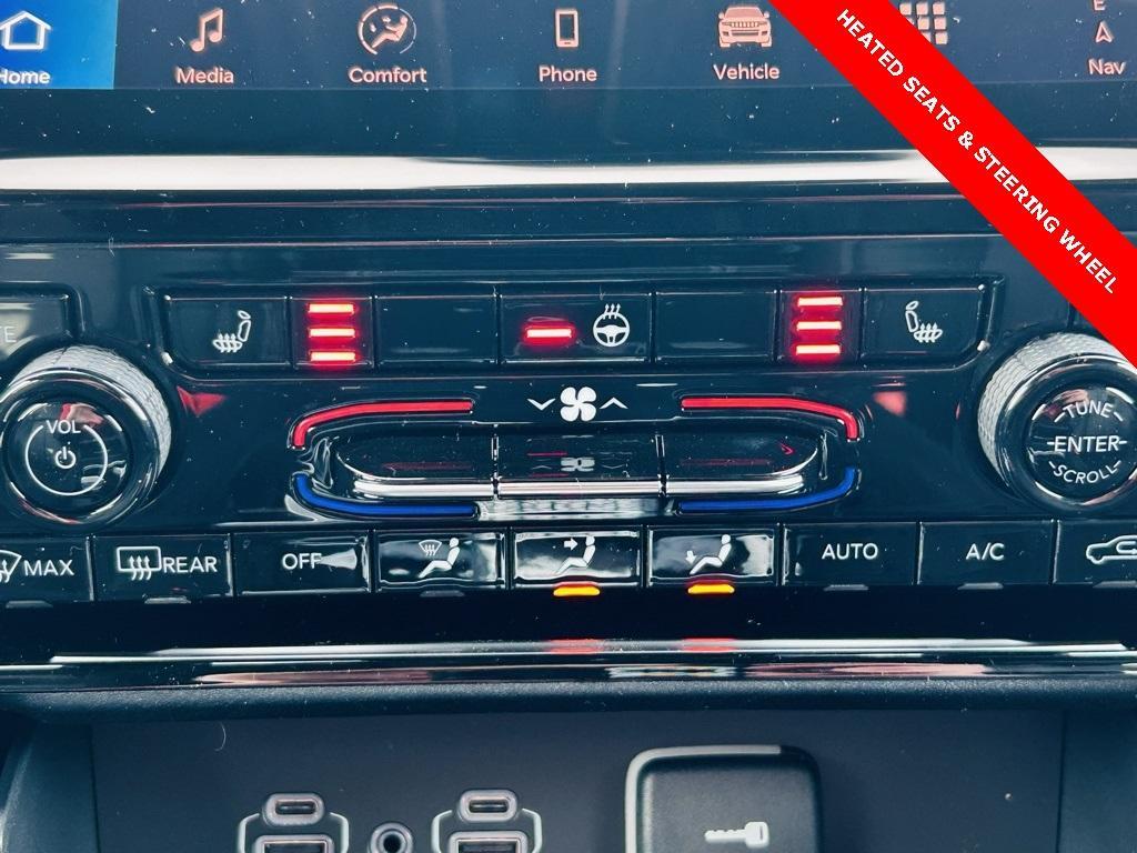 new 2025 Jeep Grand Cherokee L car, priced at $45,710
