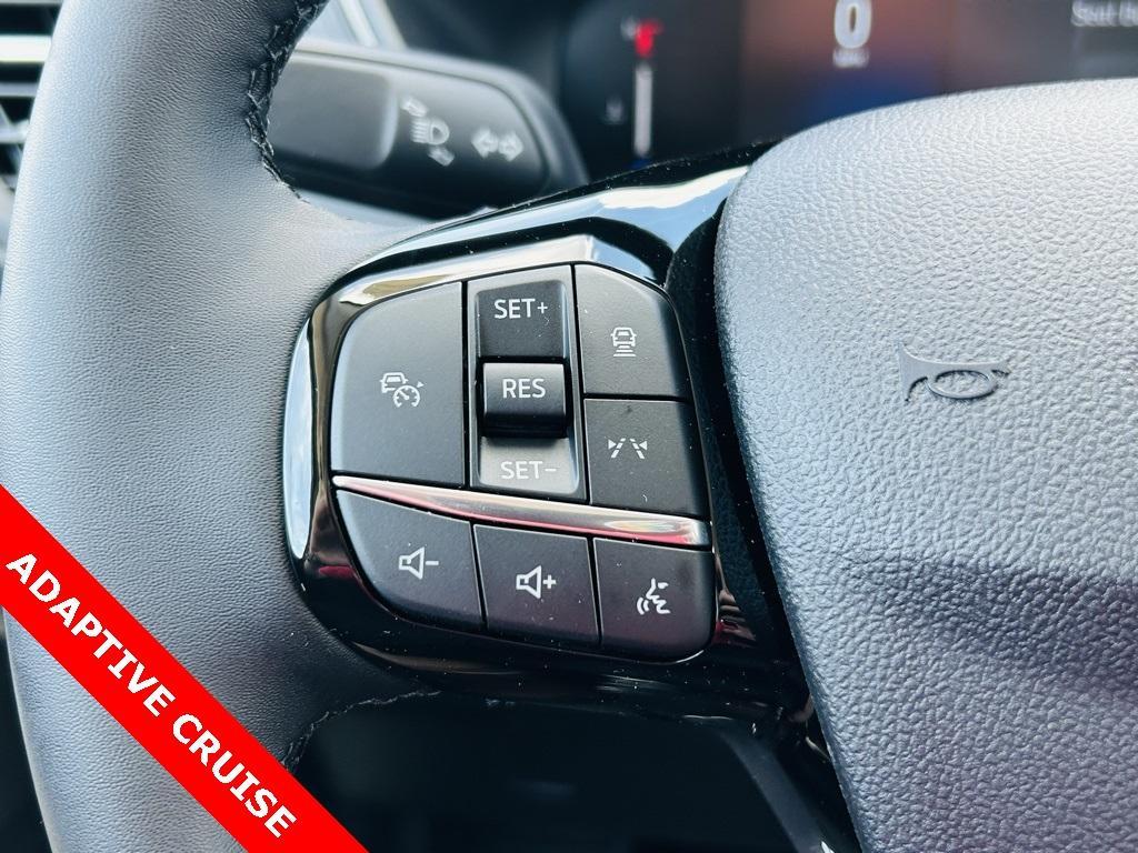 new 2025 Ford Escape car, priced at $31,558