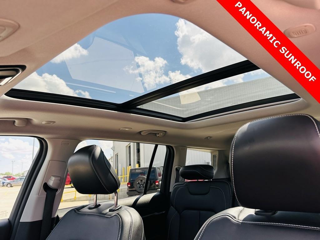 used 2022 Jeep Grand Cherokee L car, priced at $34,000