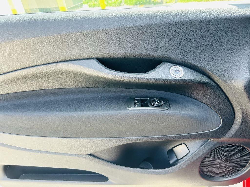 new 2024 FIAT 500e car, priced at $27,095